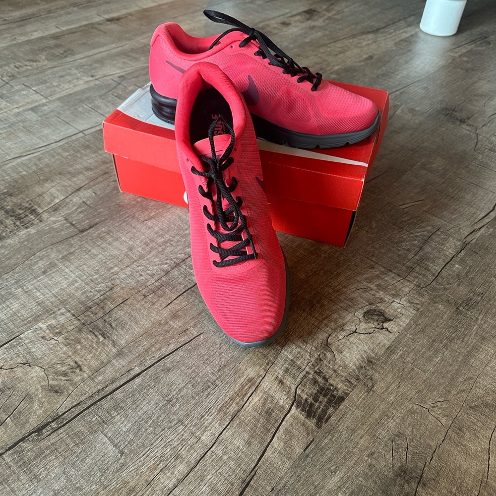 Nike Airmax Sequent Ember Glow Athletic Shoes